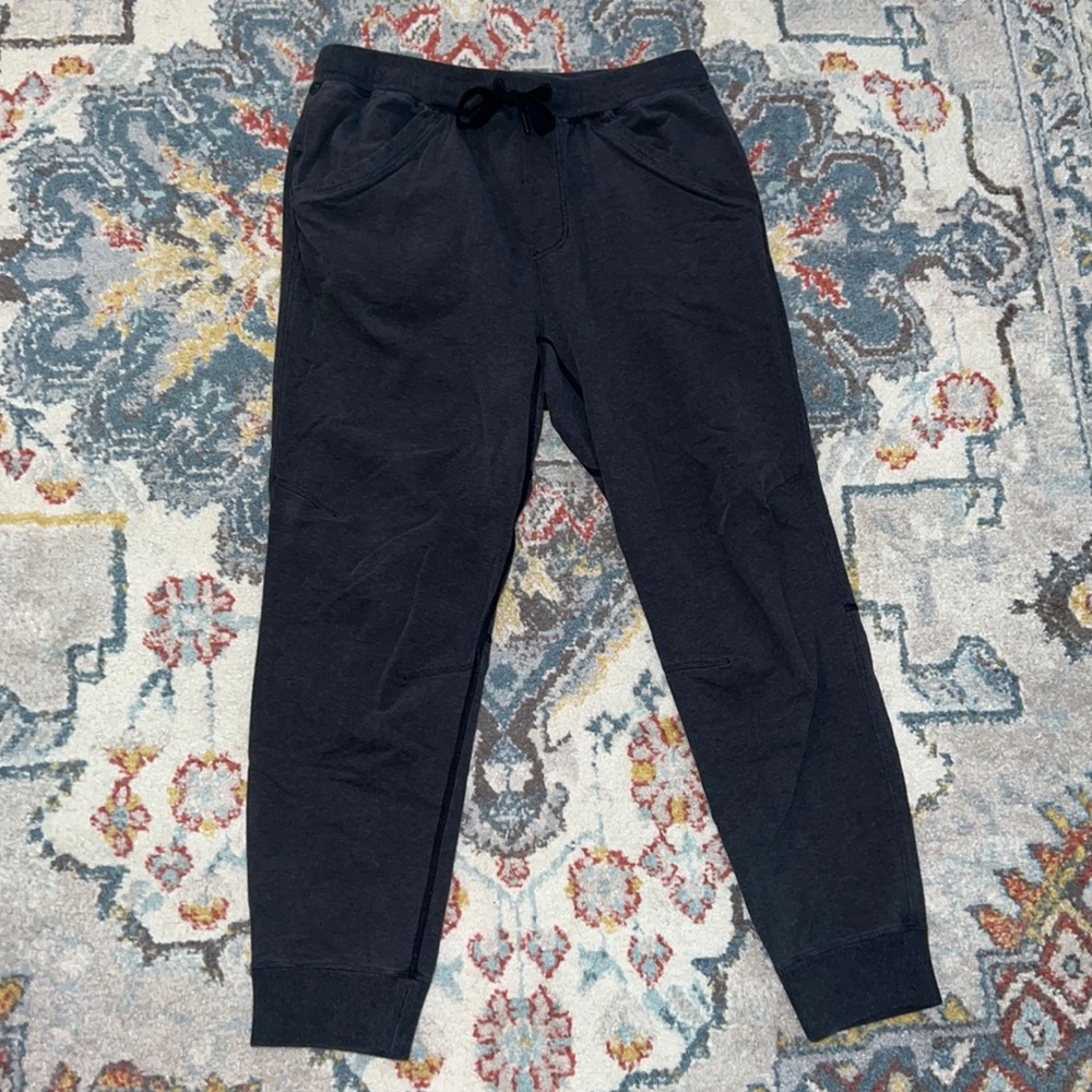 Lululemon Mens City Sweat Jogger, Dark Grey (size large).
